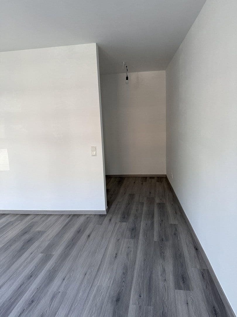 Pronájem bytu 2+1 75 m², Düsseldorf, Severní Porýní-Vestfálsko Pronájem bytu 2+1 75 m², Düsseldorf, Severní Porýní-Vestfálsko
