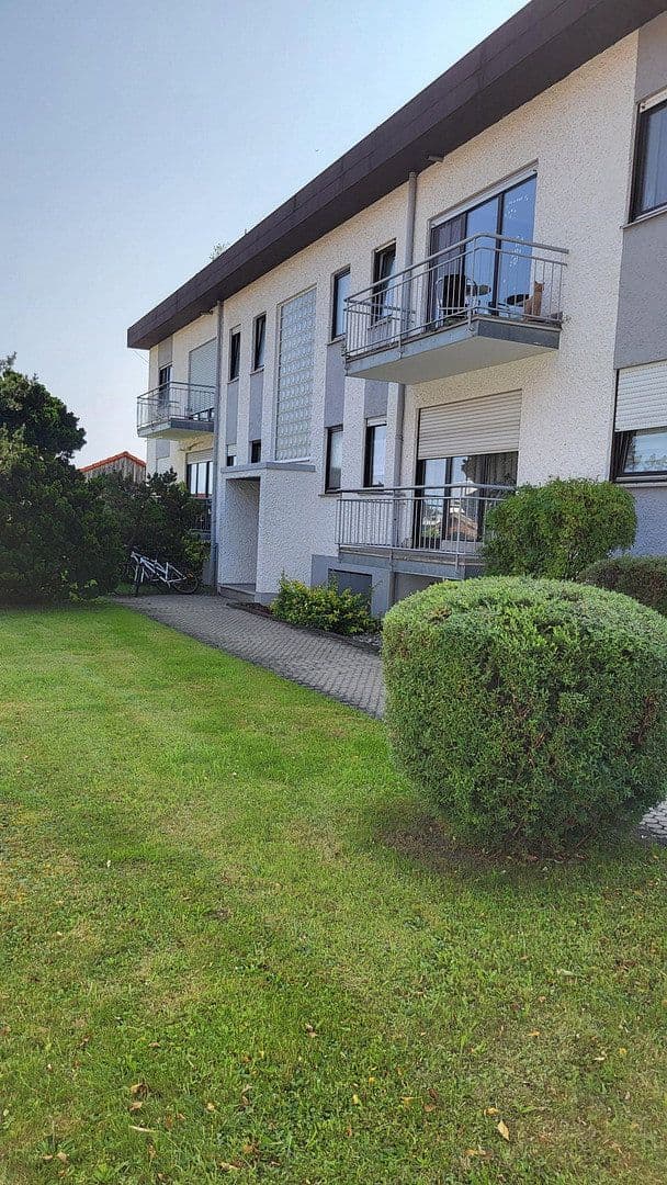 Pronájem bytu 4+1 88 m², Münchner Str. 179, Karlsfeld, Bavorsko Pronájem bytu 4+1 88 m², Münchner Str. 179, Karlsfeld, Bavorsko