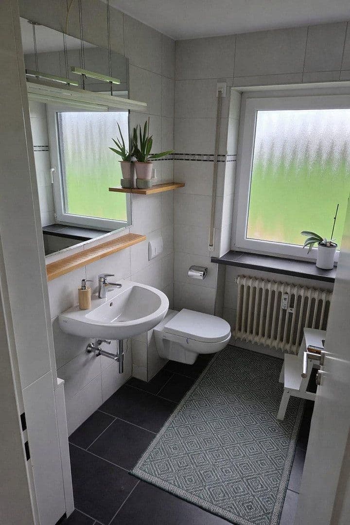 Pronájem bytu 4+1 88 m², Münchner Str. 179, Karlsfeld, Bavorsko Pronájem bytu 4+1 88 m², Münchner Str. 179, Karlsfeld, Bavorsko