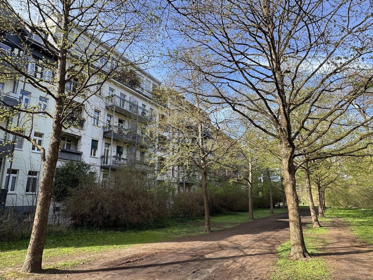 Prodej bytu 3+1 114 m², Könneritzstraße 29 Hinterhaus, Leipzig, Sasko Prodej bytu 3+1 114 m², Könneritzstraße 29 Hinterhaus, Leipzig, Sasko