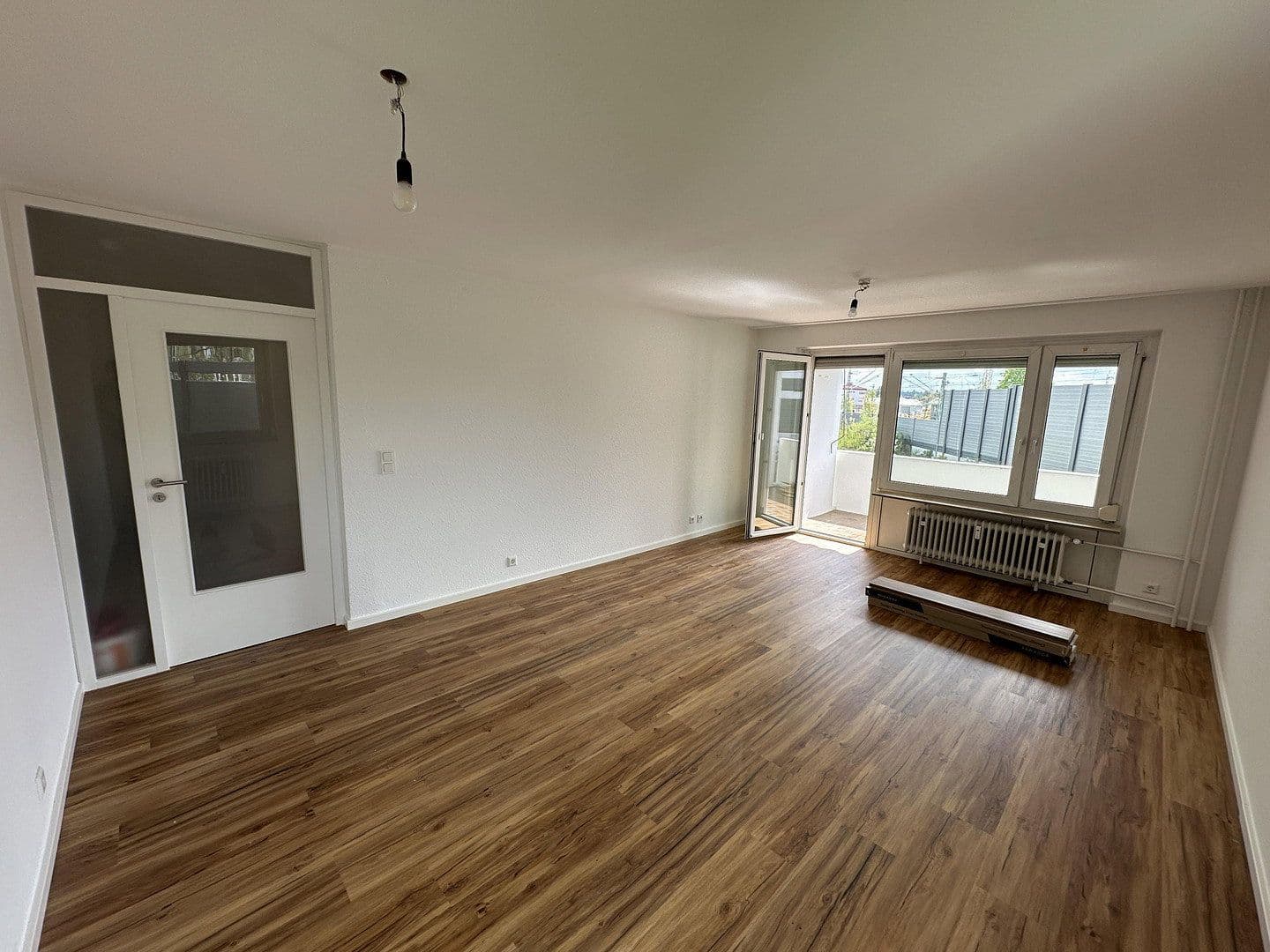 Pronájem bytu 3+1 80 m², Unterboihinger Straße 61, Oberboihingen, Bádensko-Württembersko Pronájem bytu 3+1 80 m², Unterboihinger Straße 61, Oberboihingen, Bádensko-Württembersko
