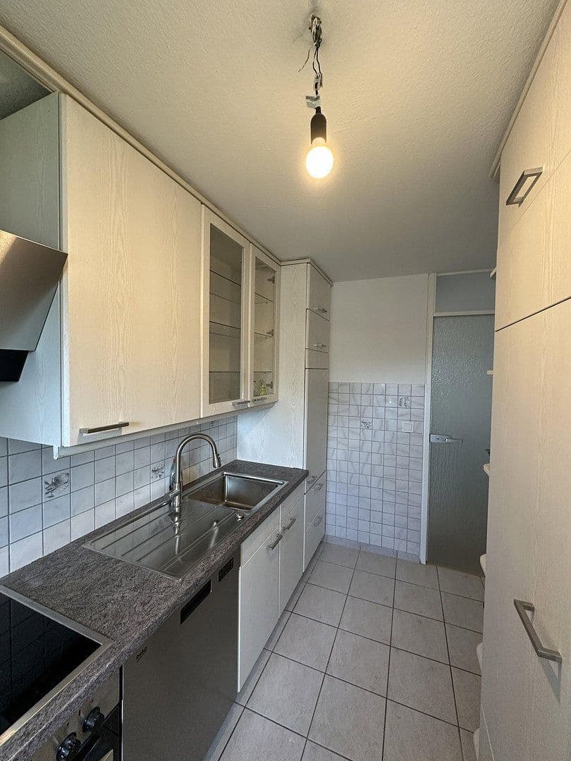 Pronájem bytu 3+1 80 m², Unterboihinger Straße 61, Oberboihingen, Bádensko-Württembersko Pronájem bytu 3+1 80 m², Unterboihinger Straße 61, Oberboihingen, Bádensko-Württembersko