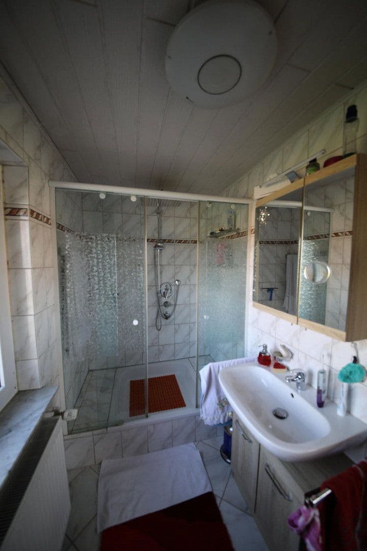 Prodej domu 200 m², pozemek 1.159 m², Ebersbach-Musbach, Bádensko-Württembersko Prodej domu 200 m², pozemek 1.159 m², Ebersbach-Musbach, Bádensko-Württembersko