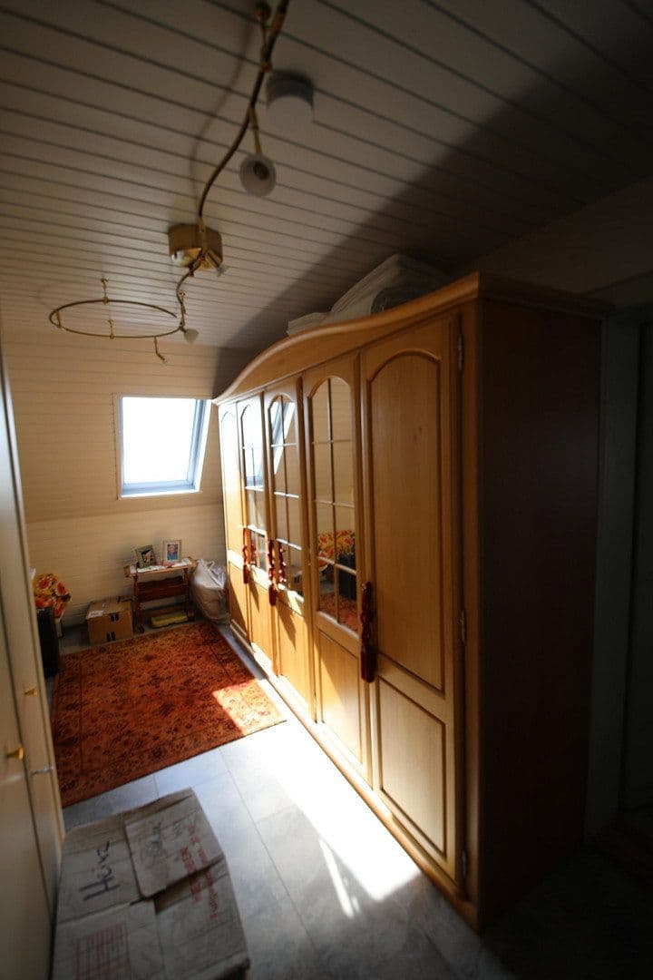 Prodej domu 200 m², pozemek 1.159 m², Ebersbach-Musbach, Bádensko-Württembersko Prodej domu 200 m², pozemek 1.159 m², Ebersbach-Musbach, Bádensko-Württembersko