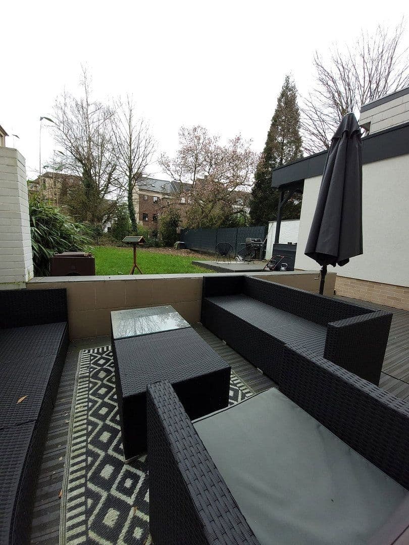 Pronájem bytu 2+1 93 m², Wilhelm-Strauß-Straße 88, Mönchengladbach, Severní Porýní-Vestfálsko Pronájem bytu 2+1 93 m², Wilhelm-Strauß-Straße 88, Mönchengladbach, Severní Porýní-Vestfálsko