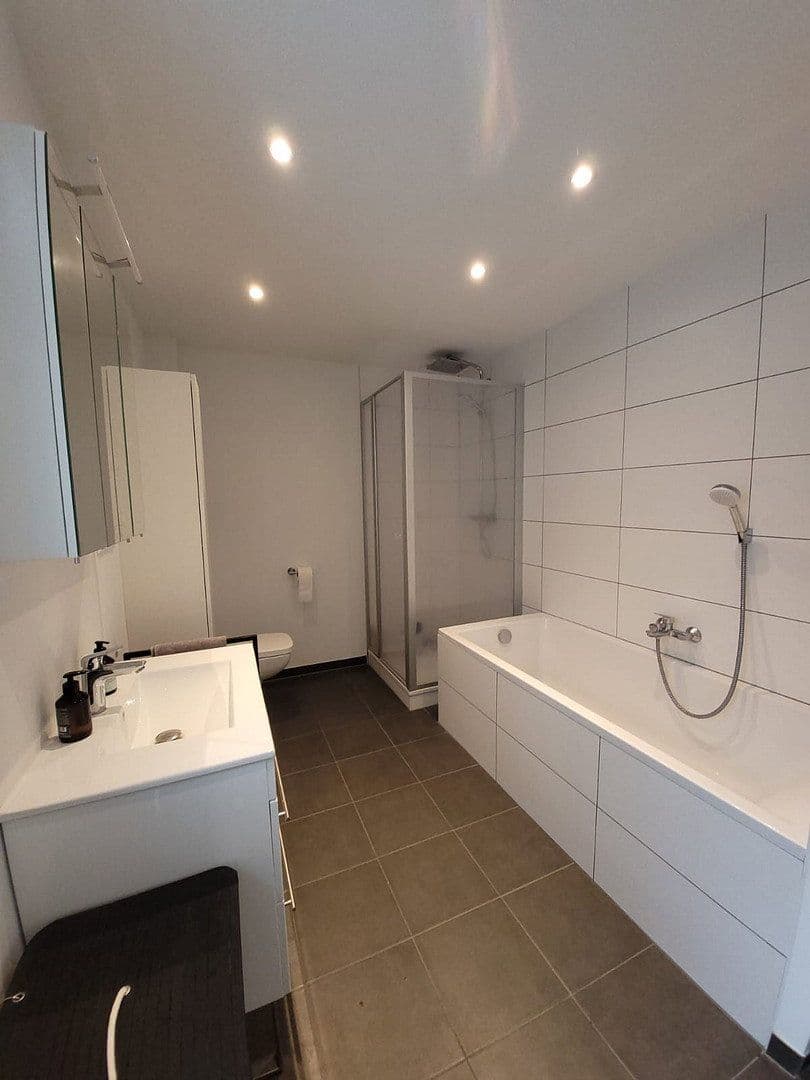 Pronájem bytu 2+1 93 m², Wilhelm-Strauß-Straße 88, Mönchengladbach, Severní Porýní-Vestfálsko Pronájem bytu 2+1 93 m², Wilhelm-Strauß-Straße 88, Mönchengladbach, Severní Porýní-Vestfálsko