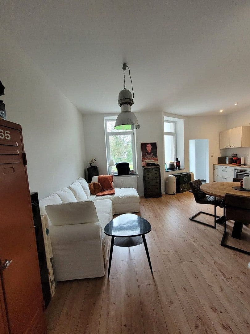 Pronájem bytu 2+1 93 m², Wilhelm-Strauß-Straße 88, Mönchengladbach, Severní Porýní-Vestfálsko Pronájem bytu 2+1 93 m², Wilhelm-Strauß-Straße 88, Mönchengladbach, Severní Porýní-Vestfálsko