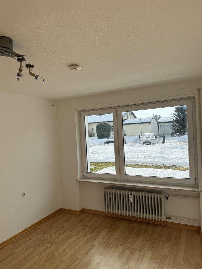 Pronájem bytu 2+1 55 m², Isny im Allgäu, Bádensko-Württembersko Pronájem bytu 2+1 55 m², Isny im Allgäu, Bádensko-Württembersko