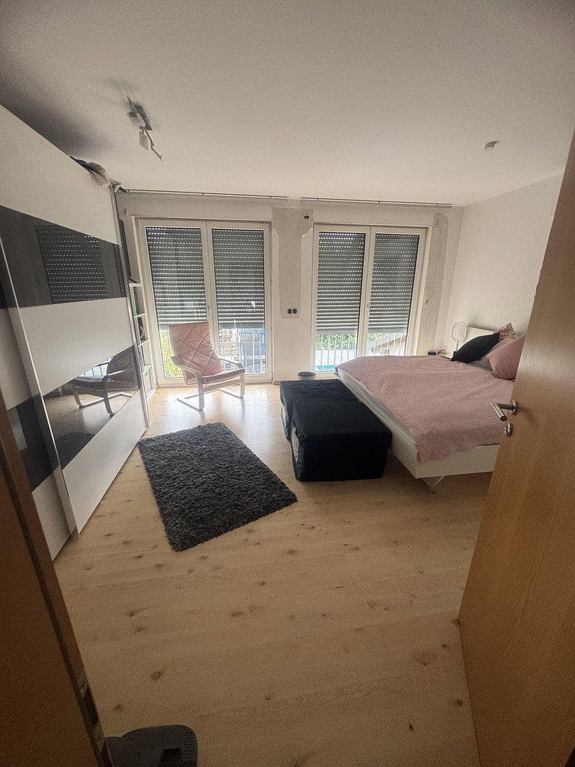 Prodej domu 145 m², pozemek 291 m², Duisburg, Severní Porýní-Vestfálsko Prodej domu 145 m², pozemek 291 m², Duisburg, Severní Porýní-Vestfálsko