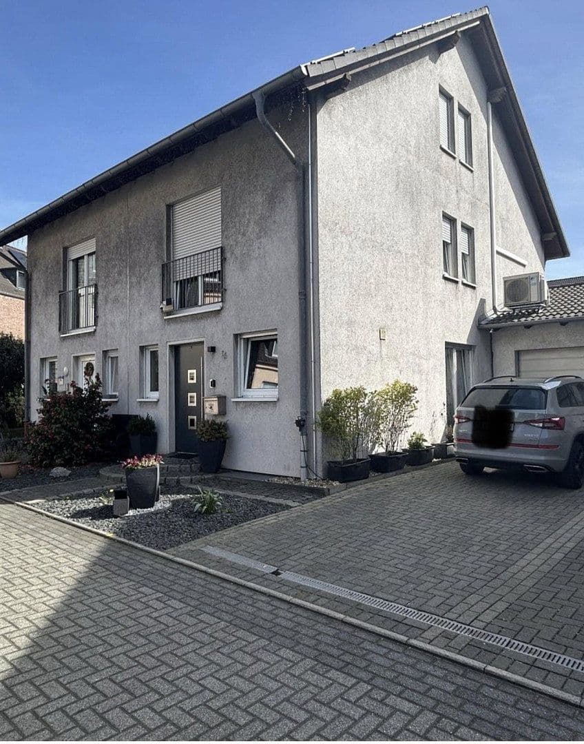 Prodej domu 145 m², pozemek 291 m², Duisburg, Severní Porýní-Vestfálsko Prodej domu 145 m², pozemek 291 m², Duisburg, Severní Porýní-Vestfálsko