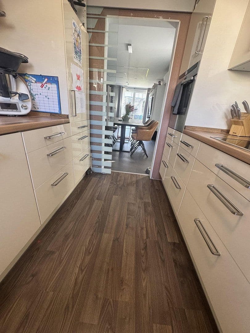Prodej domu 145 m², pozemek 291 m², Duisburg, Severní Porýní-Vestfálsko Prodej domu 145 m², pozemek 291 m², Duisburg, Severní Porýní-Vestfálsko