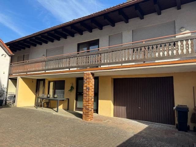 Prodej domu 125 m², pozemek 650 m², Sommerbergstraße 5, Sondheim vor der Rhön, Bavorsko Prodej domu 125 m², pozemek 650 m², Sommerbergstraße 5, Sondheim vor der Rhön, Bavorsko