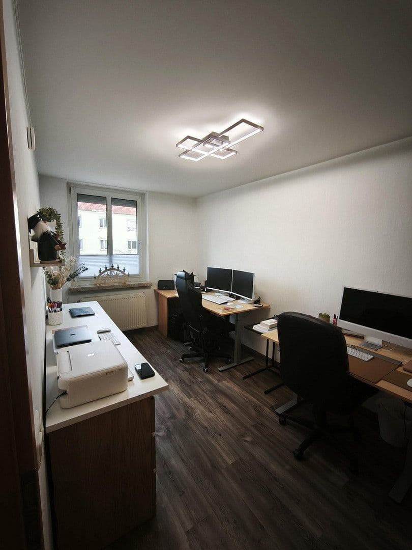 Pronájem bytu 3+1 65 m², Heinrich-Heine-Str. 2 a, Geithain, Sasko Pronájem bytu 3+1 65 m², Heinrich-Heine-Str. 2 a, Geithain, Sasko