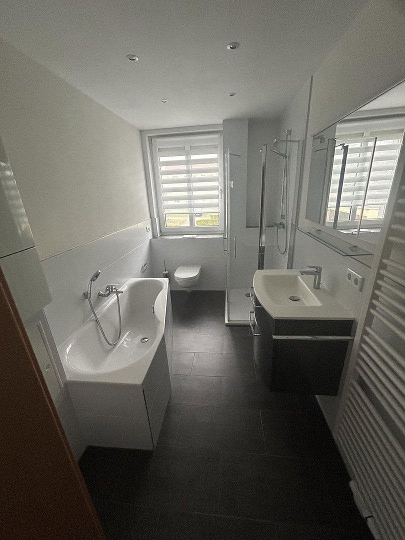 Pronájem bytu 3+1 65 m², Heinrich-Heine-Str. 2 a, Geithain, Sasko Pronájem bytu 3+1 65 m², Heinrich-Heine-Str. 2 a, Geithain, Sasko