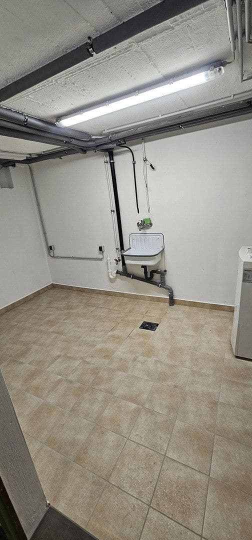 Pronájem domu 85 m², pozemek 254 m², Wiesbaden, Hessen Pronájem domu 85 m², pozemek 254 m², Wiesbaden, Hessen