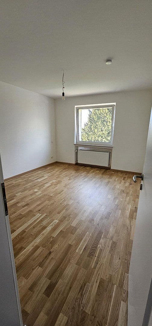 Pronájem domu 85 m², pozemek 254 m², Wiesbaden, Hessen Pronájem domu 85 m², pozemek 254 m², Wiesbaden, Hessen