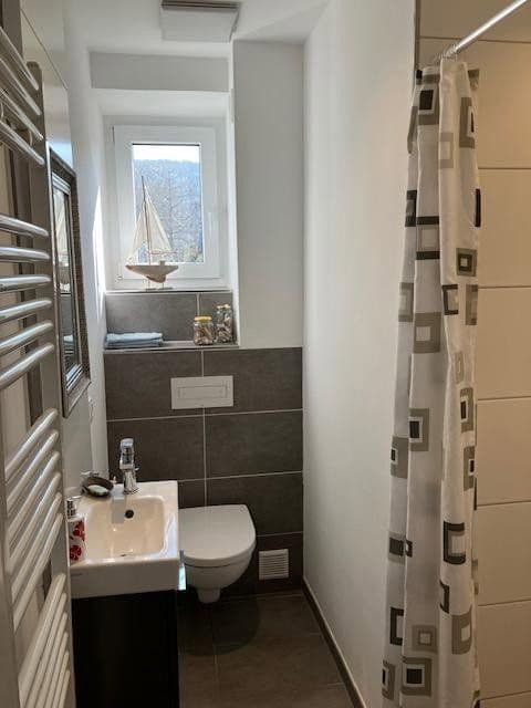 Prodej domu 196 m², pozemek 747 m², Fritz-Henkel-Str. 18, Unkel, Porýní-Falc Prodej domu 196 m², pozemek 747 m², Fritz-Henkel-Str. 18, Unkel, Porýní-Falc