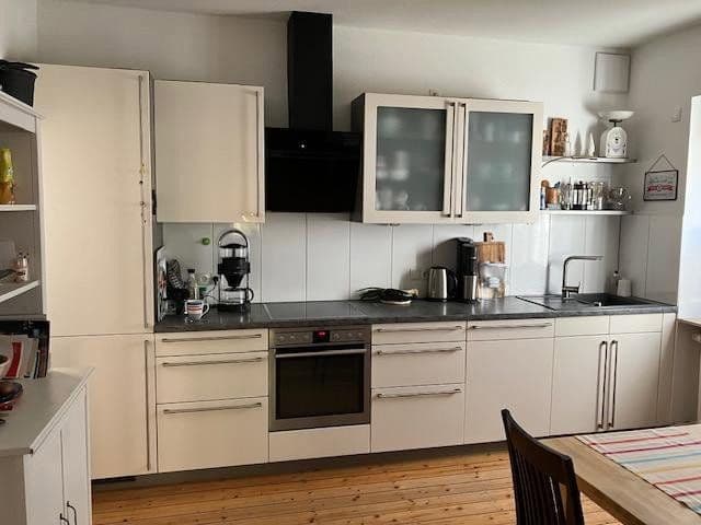 Prodej domu 196 m², pozemek 747 m², Fritz-Henkel-Str. 18, Unkel, Porýní-Falc Prodej domu 196 m², pozemek 747 m², Fritz-Henkel-Str. 18, Unkel, Porýní-Falc