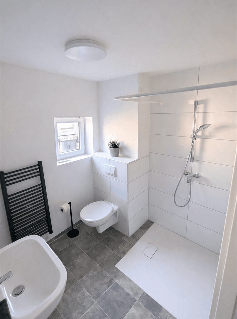 Prodej domu 238 m², pozemek 900 m², Südbrookmerland, Dolní Sasko Prodej domu 238 m², pozemek 900 m², Südbrookmerland, Dolní Sasko
