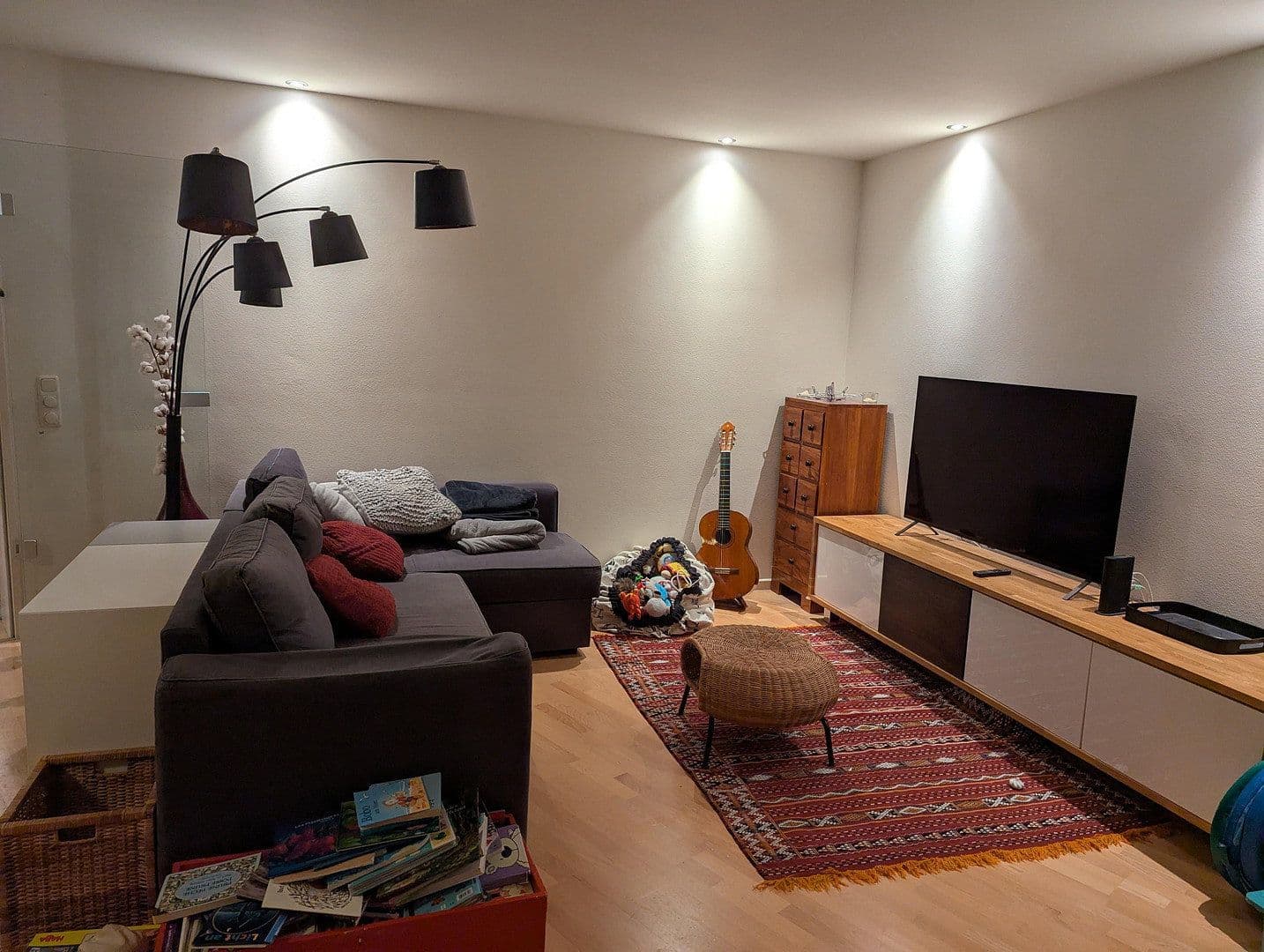 Prodej bytu 3+1 93 m², Hamburg, Hamburg Prodej bytu 3+1 93 m², Hamburg, Hamburg