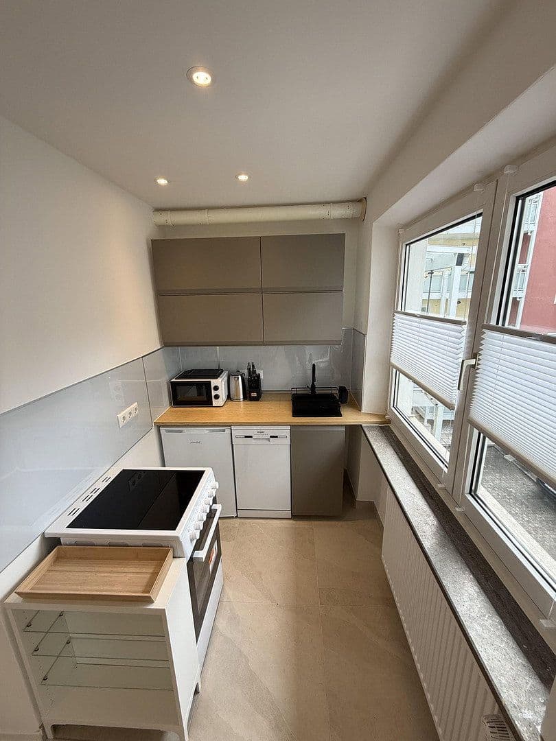 Pronájem bytu 2+1 48 m², Fäustlestraße 2, München, Bavorsko Pronájem bytu 2+1 48 m², Fäustlestraße 2, München, Bavorsko