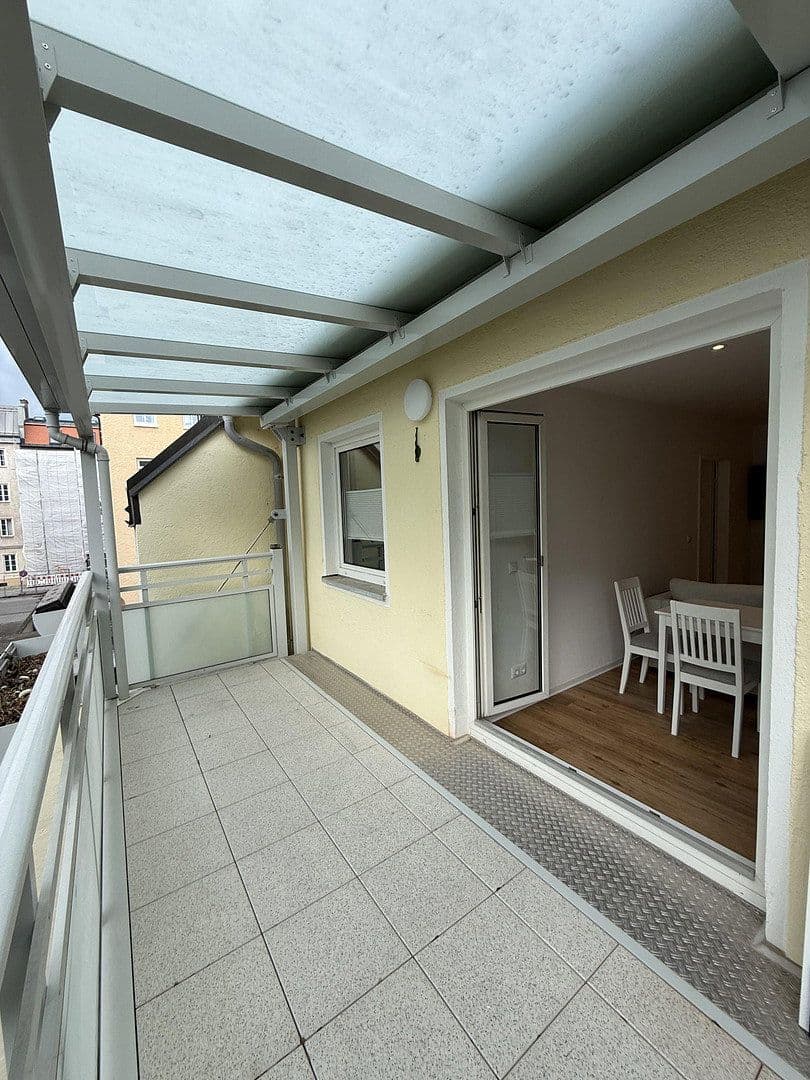 Pronájem bytu 2+1 48 m², Fäustlestraße 2, München, Bavorsko Pronájem bytu 2+1 48 m², Fäustlestraße 2, München, Bavorsko