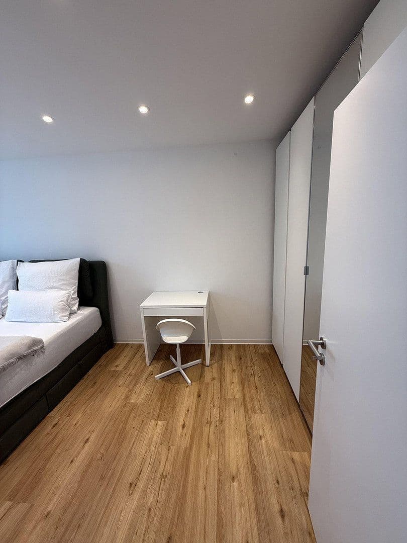 Pronájem bytu 2+1 48 m², Fäustlestraße 2, München, Bavorsko Pronájem bytu 2+1 48 m², Fäustlestraße 2, München, Bavorsko