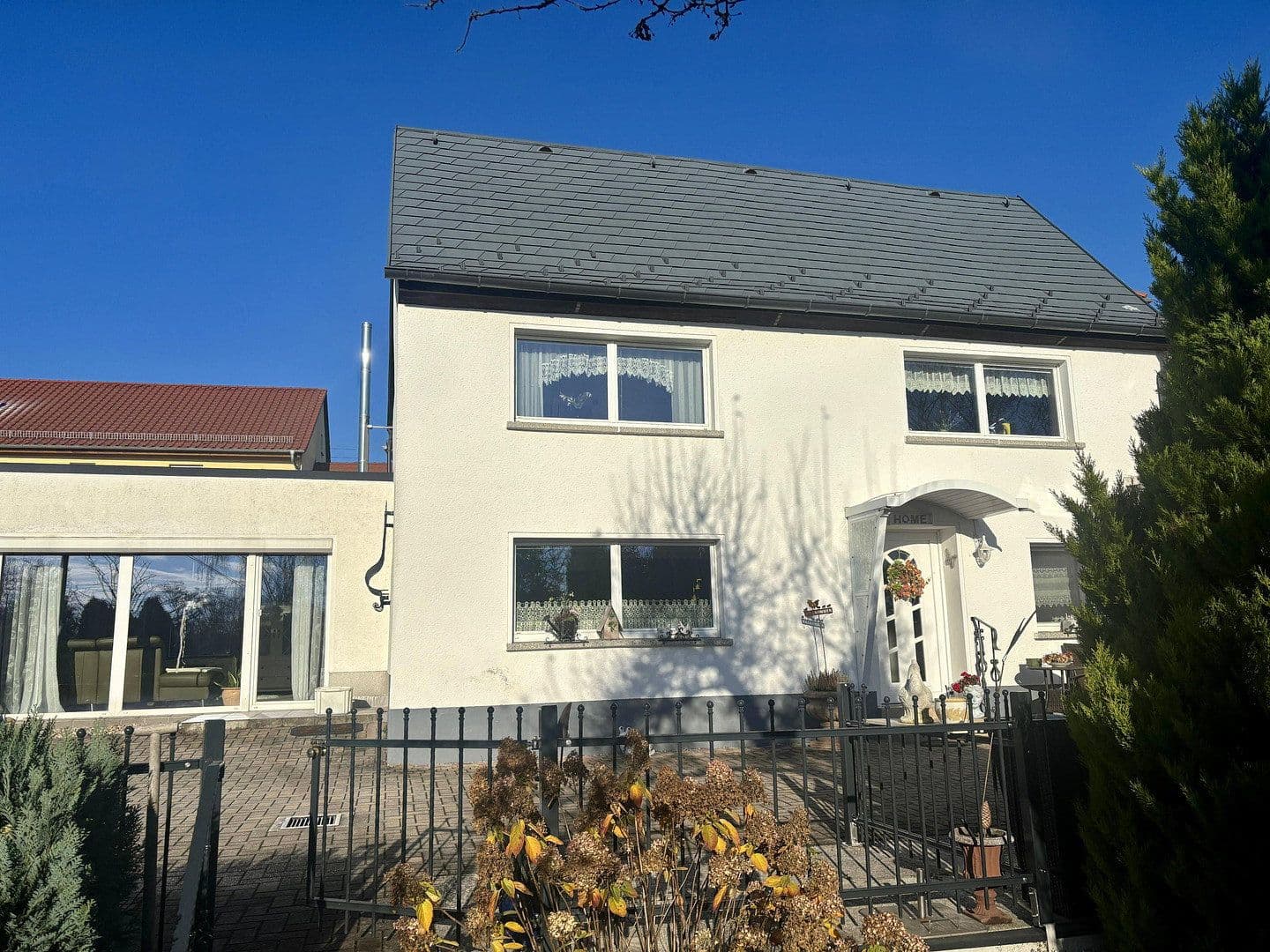Prodej domu 115 m², pozemek 1.100 m², Seumestraße 40, Grimma, Sasko Prodej domu 115 m², pozemek 1.100 m², Seumestraße 40, Grimma, Sasko