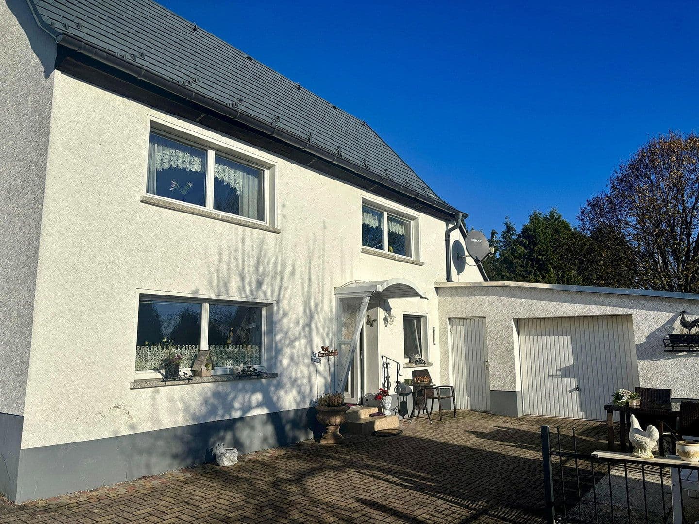 Prodej domu 115 m², pozemek 1.100 m², Seumestraße 40, Grimma, Sasko Prodej domu 115 m², pozemek 1.100 m², Seumestraße 40, Grimma, Sasko