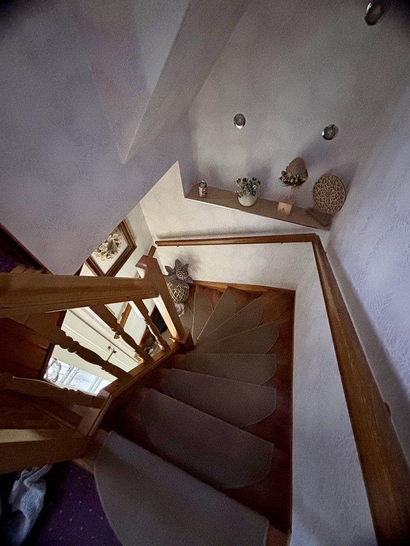 Prodej domu 115 m², pozemek 1.100 m², Seumestraße 40, Grimma, Sasko Prodej domu 115 m², pozemek 1.100 m², Seumestraße 40, Grimma, Sasko