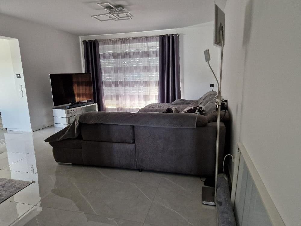 Pronájem domu 140 m², pozemek 150 m², Sängertshöhe, Nümbrecht, Severní Porýní-Vestfálsko Pronájem domu 140 m², pozemek 150 m², Sängertshöhe, Nümbrecht, Severní Porýní-Vestfálsko