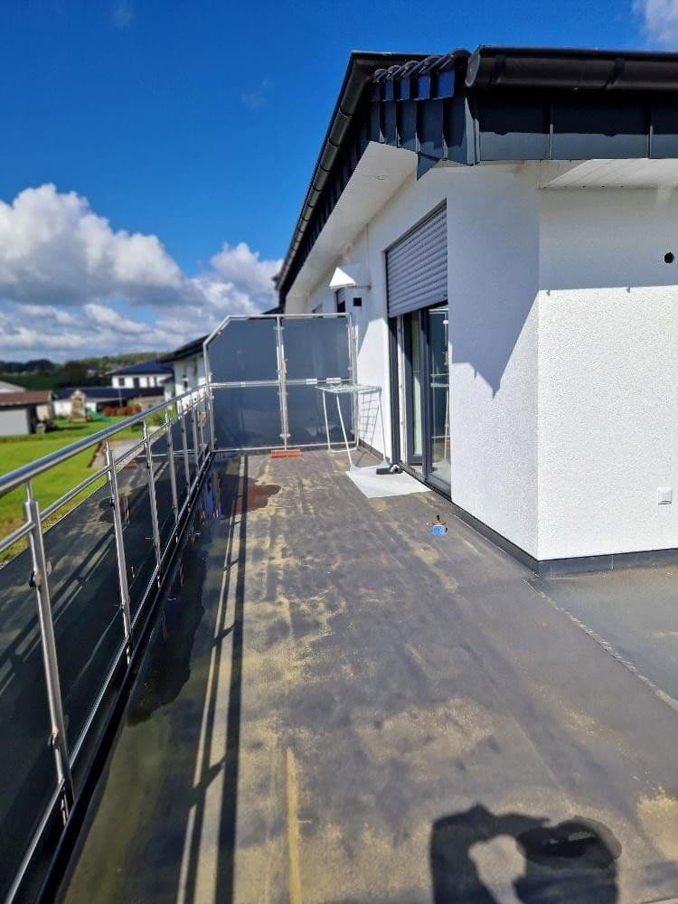 Pronájem domu 140 m², pozemek 150 m², Sängertshöhe, Nümbrecht, Severní Porýní-Vestfálsko Pronájem domu 140 m², pozemek 150 m², Sängertshöhe, Nümbrecht, Severní Porýní-Vestfálsko