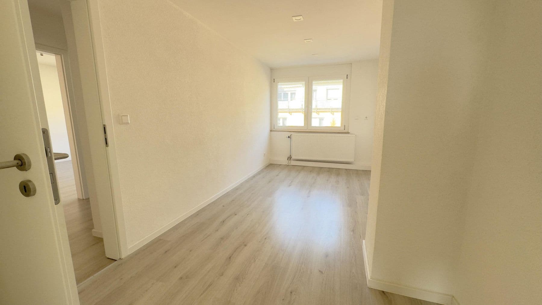 Pronájem bytu 5+1 126 m², Hohenstaufenstr. 56, Pforzheim, Bádensko-Württembersko Pronájem bytu 5+1 126 m², Hohenstaufenstr. 56, Pforzheim, Bádensko-Württembersko