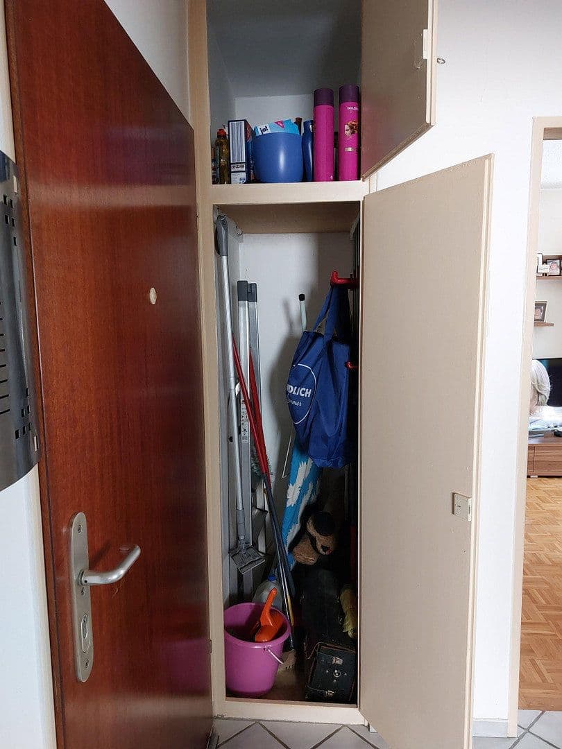 Pronájem bytu 2+1 54 m², Offenbach, Hessen Pronájem bytu 2+1 54 m², Offenbach, Hessen