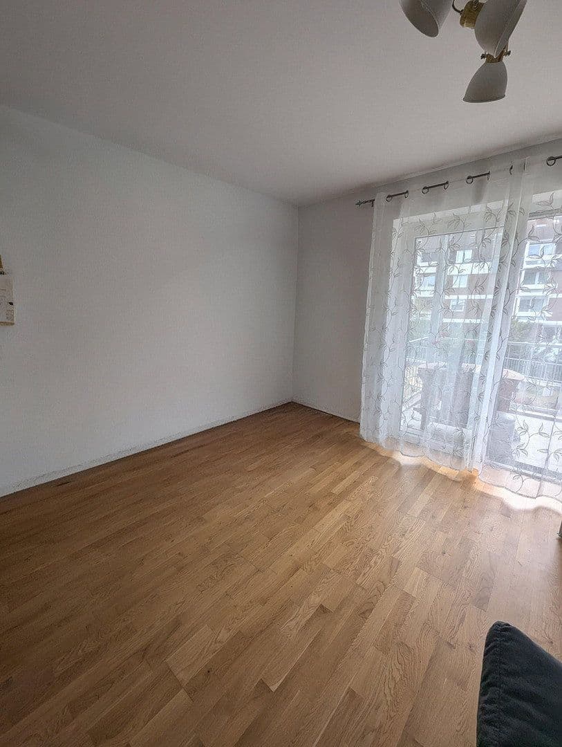 Prodej bytu 1+1 31 m², Bremen, Bremen Prodej bytu 1+1 31 m², Bremen, Bremen