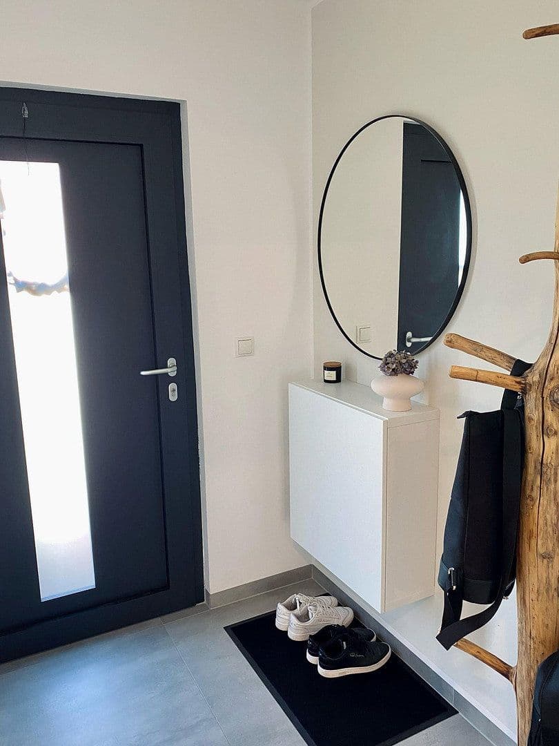 Prodej domu 190 m², pozemek 850 m², Hirschaid, Bavorsko Prodej domu 190 m², pozemek 850 m², Hirschaid, Bavorsko