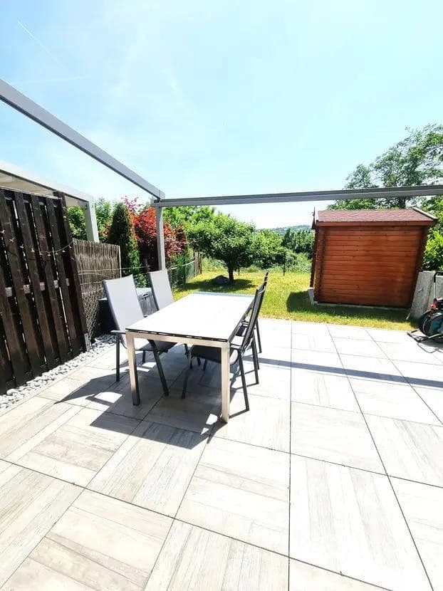 Prodej domu 110 m², pozemek 178 m², Schelmenäckerweg 16, Stuttgart, Bádensko-Württembersko Prodej domu 110 m², pozemek 178 m², Schelmenäckerweg 16, Stuttgart, Bádensko-Württembersko