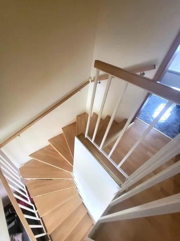 Prodej domu 110 m², pozemek 178 m², Schelmenäckerweg 16, Stuttgart, Bádensko-Württembersko Prodej domu 110 m², pozemek 178 m², Schelmenäckerweg 16, Stuttgart, Bádensko-Württembersko