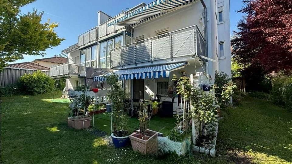 Pronájem bytu 2+1 55 m², Haller Str 77, Rosengarten, Bádensko-Württembersko Pronájem bytu 2+1 55 m², Haller Str 77, Rosengarten, Bádensko-Württembersko