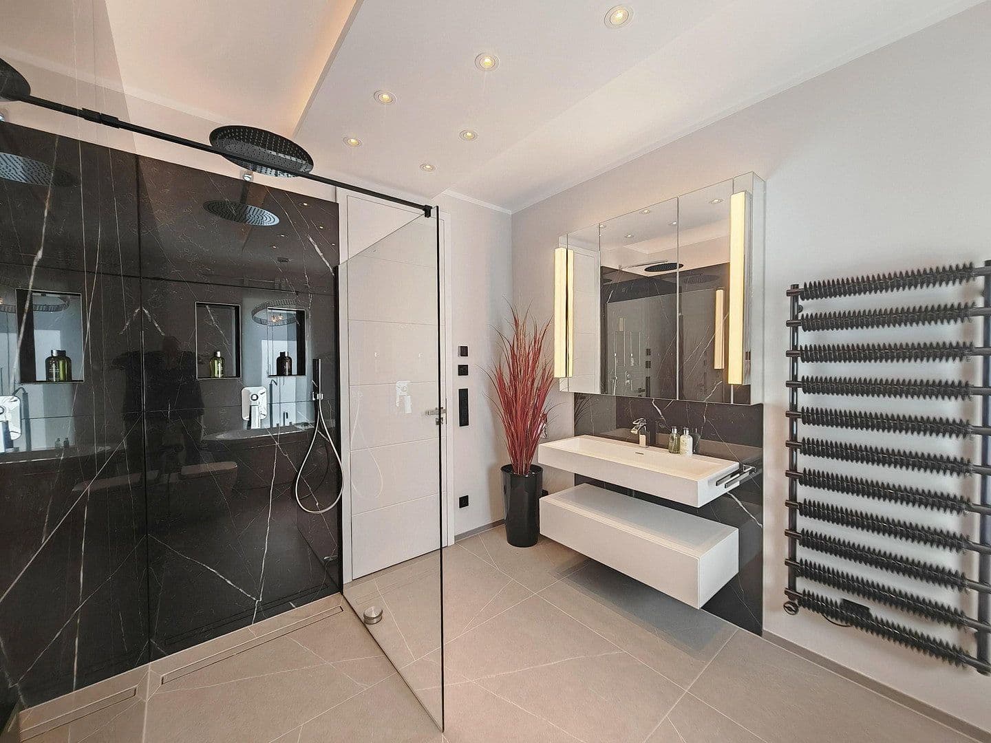 Prodej bytu 4+1 162 m², München, Bavorsko Prodej bytu 4+1 162 m², München, Bavorsko