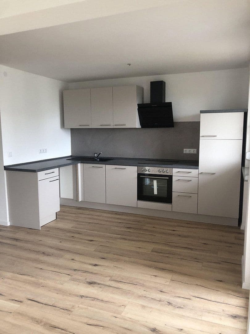 Pronájem bytu 2+1 57 m², Kasernenstraße 79, Radolfzell am Bodensee, Bádensko-Württembersko Pronájem bytu 2+1 57 m², Kasernenstraße 79, Radolfzell am Bodensee, Bádensko-Württembersko