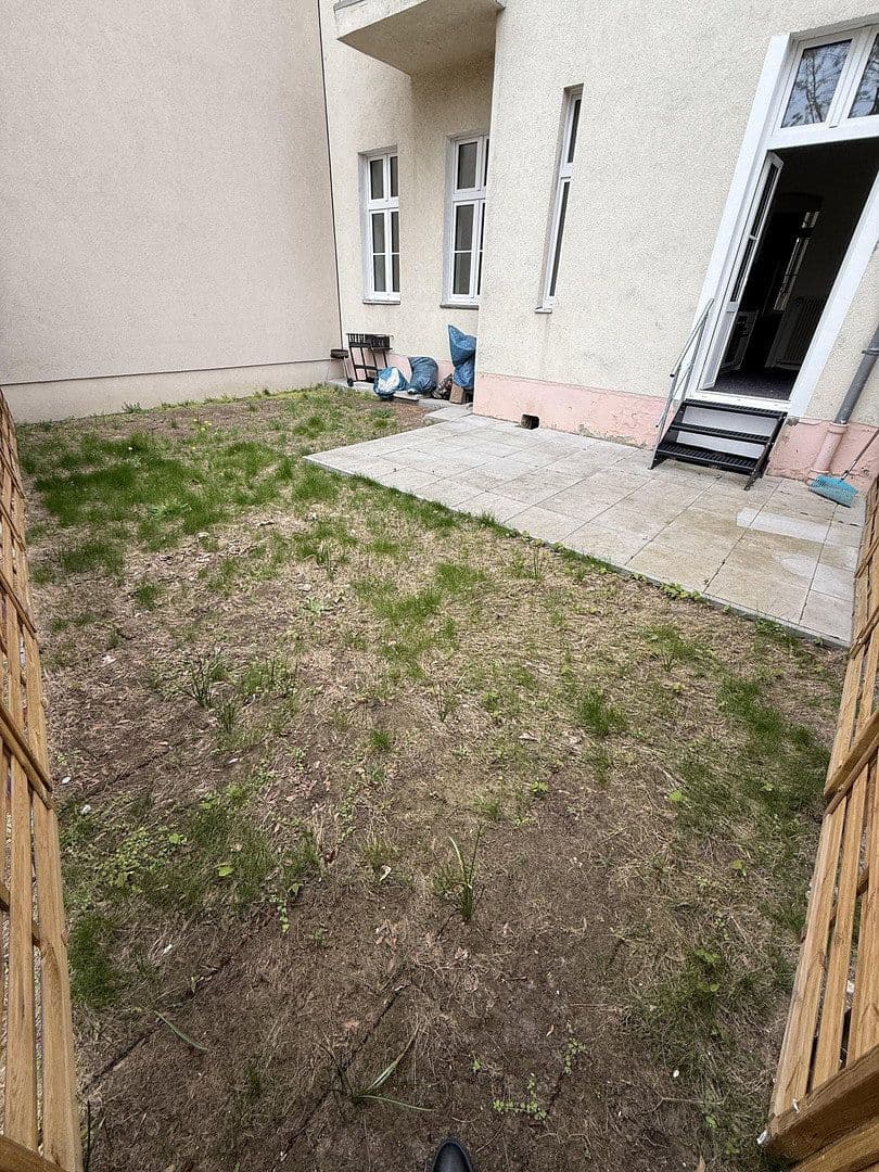 Pronájem bytu 3+1 95 m², Ringbahnstraße, Berlin, Berlín Pronájem bytu 3+1 95 m², Ringbahnstraße, Berlin, Berlín