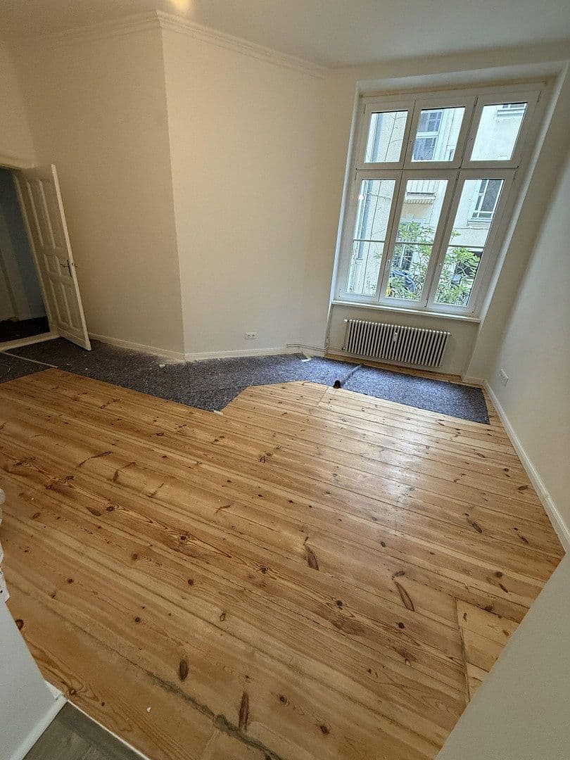 Pronájem bytu 3+1 95 m², Ringbahnstraße, Berlin, Berlín Pronájem bytu 3+1 95 m², Ringbahnstraße, Berlin, Berlín