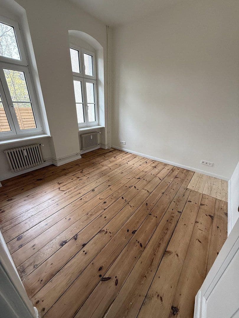 Pronájem bytu 3+1 95 m², Ringbahnstraße, Berlin, Berlín Pronájem bytu 3+1 95 m², Ringbahnstraße, Berlin, Berlín