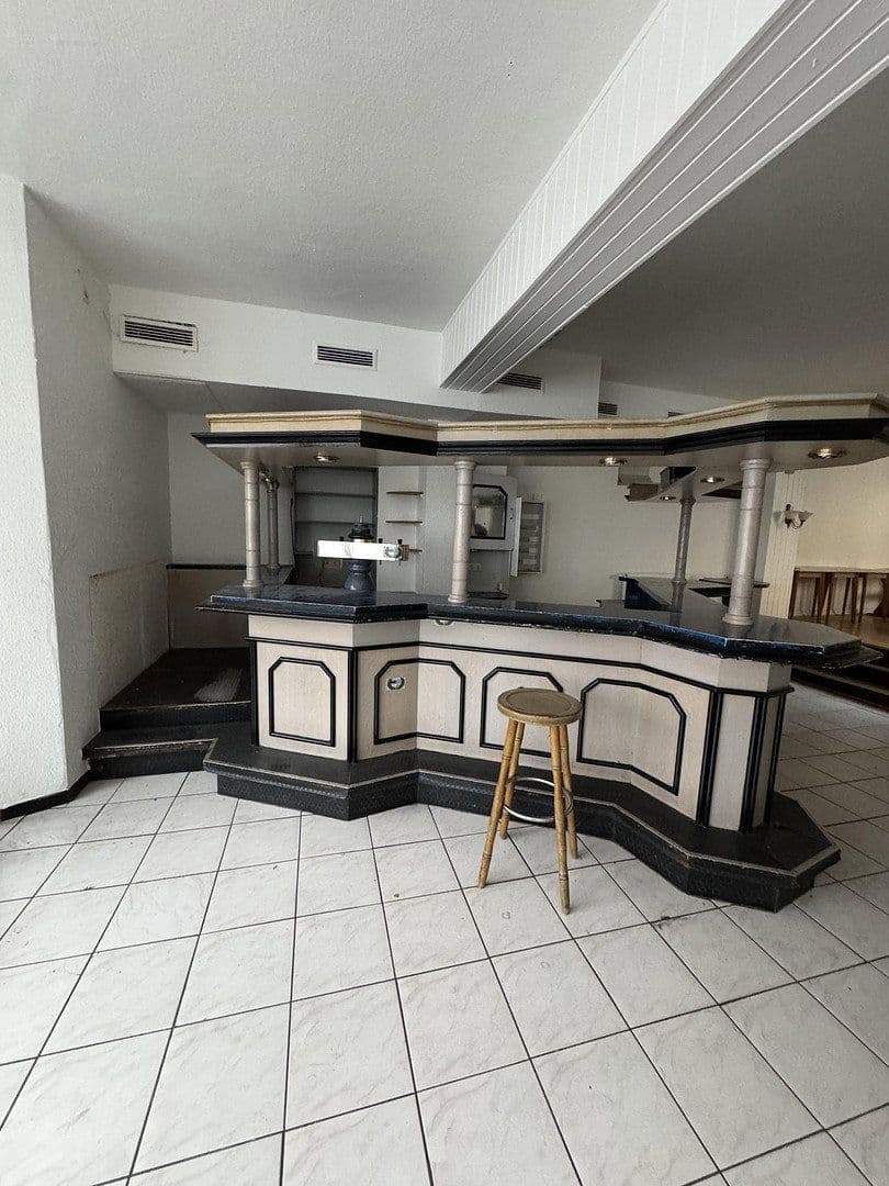 Pronájem nebytového prostoru 100 m², Augustastraße, Duisburg, Severní Porýní-Vestfálsko Pronájem nebytového prostoru 100 m², Augustastraße, Duisburg, Severní Porýní-Vestfálsko