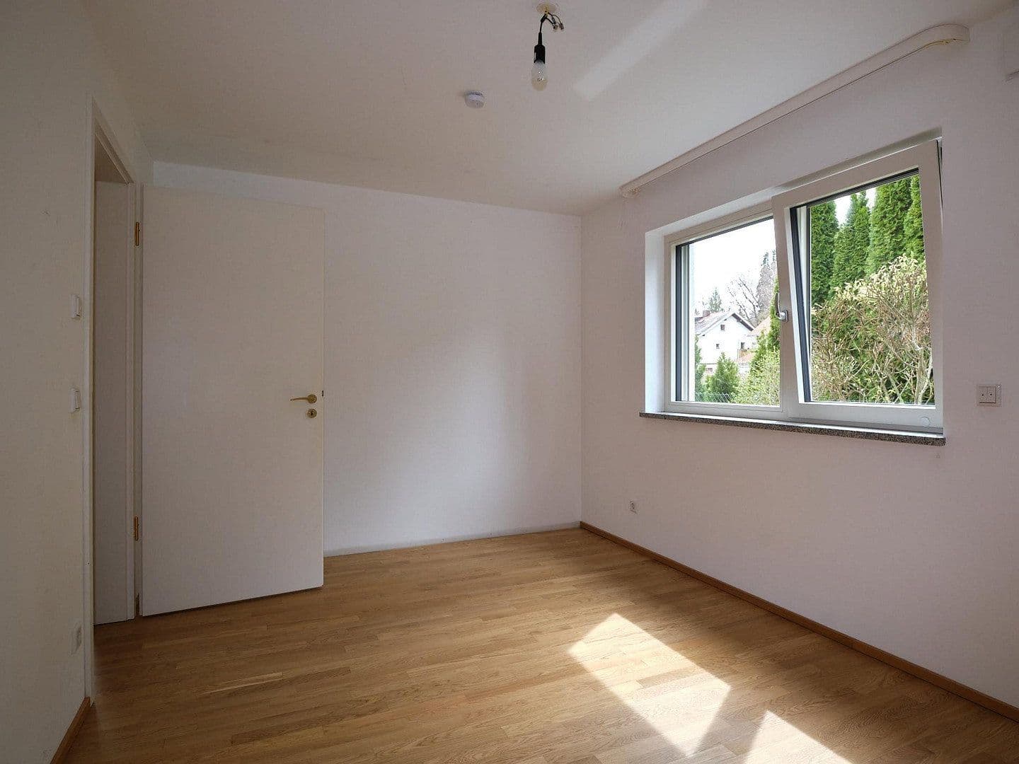 Prodej bytu 2+1 66 m², Maxhofstraße 61, München, Bavorsko Prodej bytu 2+1 66 m², Maxhofstraße 61, München, Bavorsko