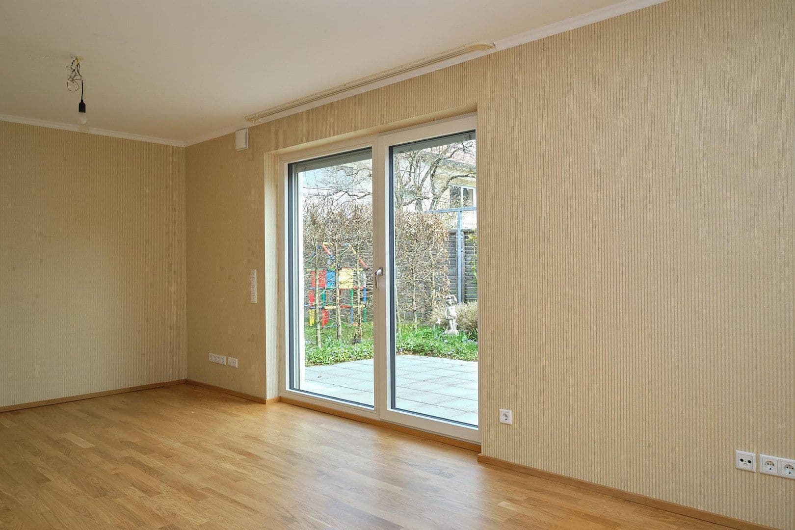 Prodej bytu 2+1 66 m², Maxhofstraße 61, München, Bavorsko Prodej bytu 2+1 66 m², Maxhofstraße 61, München, Bavorsko
