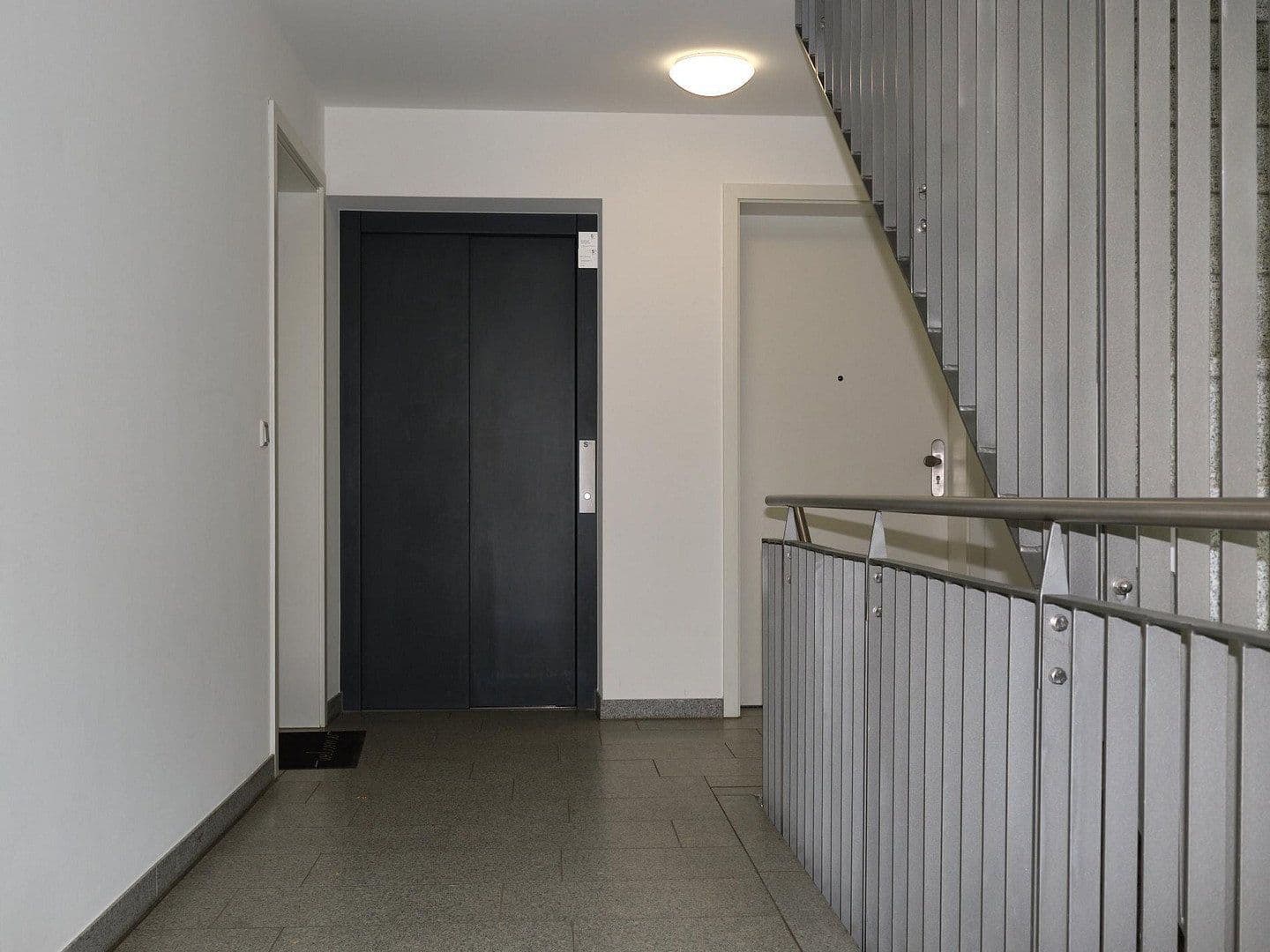 Prodej bytu 2+1 66 m², Maxhofstraße 61, München, Bavorsko Prodej bytu 2+1 66 m², Maxhofstraße 61, München, Bavorsko