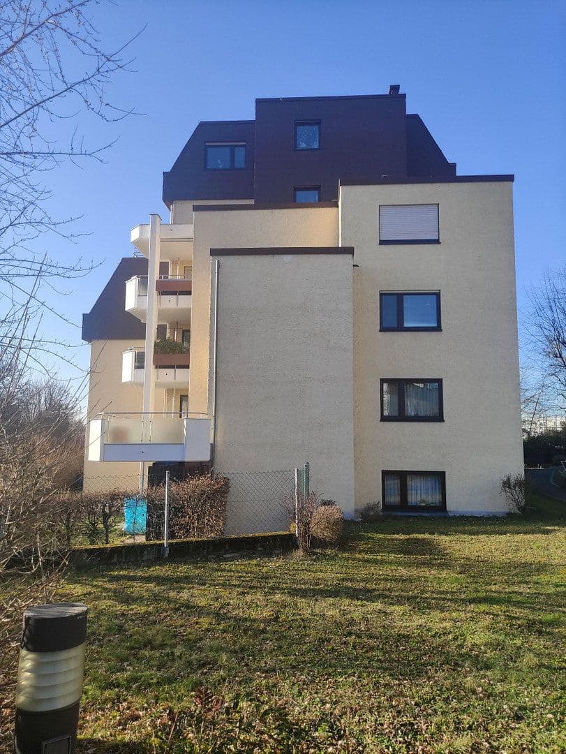 Prodej bytu 3+kk 92 m², Stettiner Str. 25, Korntal-Münchingen, Bádensko-Württembersko Prodej bytu 3+kk 92 m², Stettiner Str. 25, Korntal-Münchingen, Bádensko-Württembersko