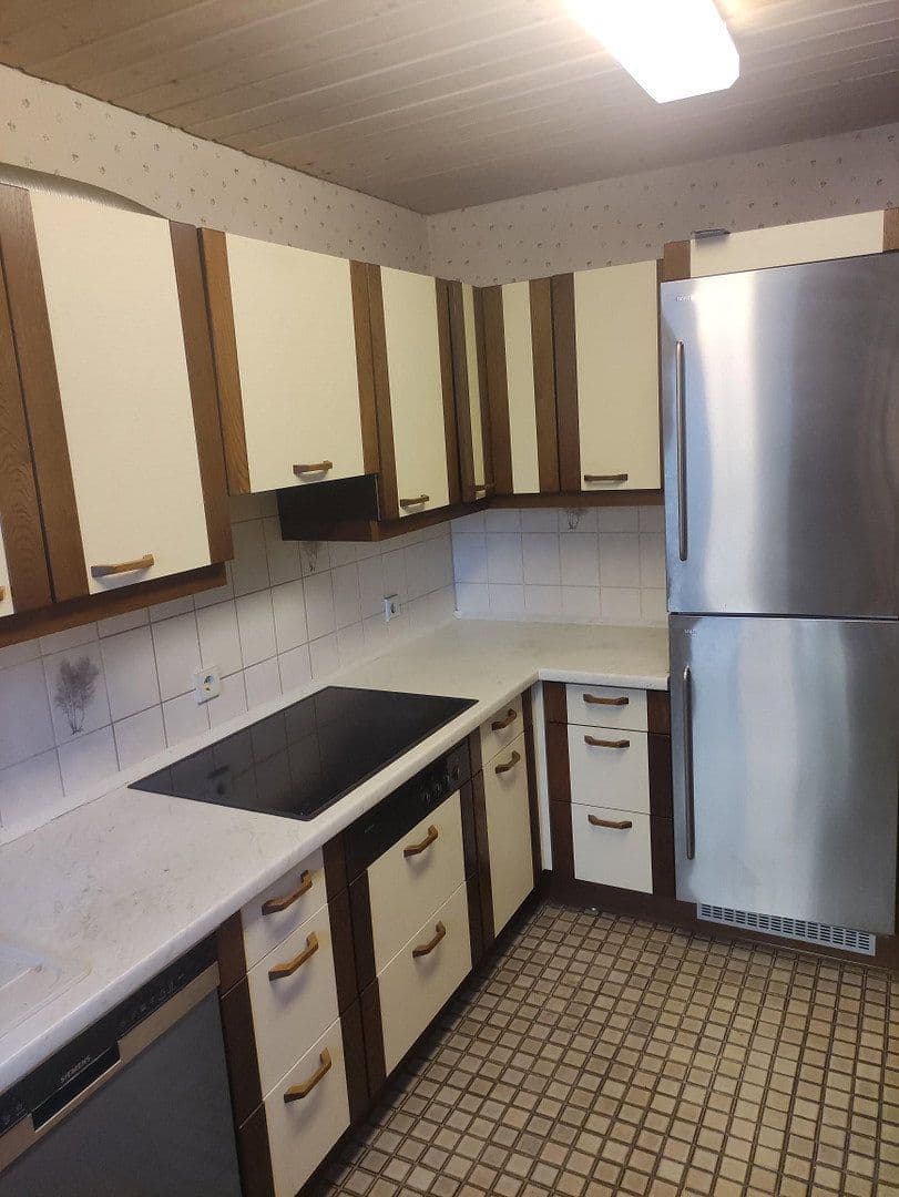 Prodej bytu 3+kk 92 m², Stettiner Str. 25, Korntal-Münchingen, Bádensko-Württembersko Prodej bytu 3+kk 92 m², Stettiner Str. 25, Korntal-Münchingen, Bádensko-Württembersko